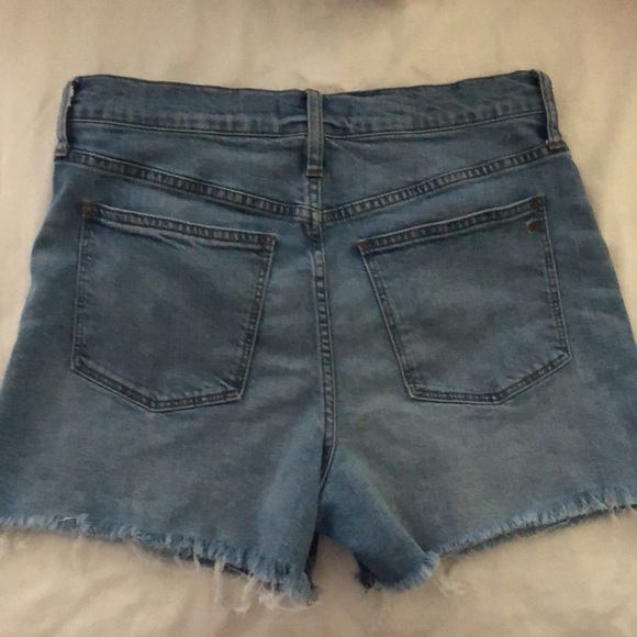 Madewell high rise button fly short - Picture 3 of 3